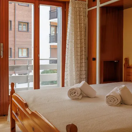 Apartamento Aiglon G0 By Interhome *